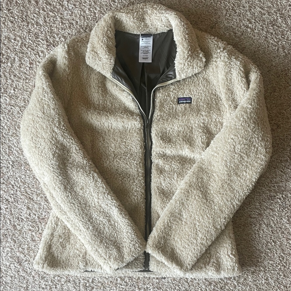 Patagonia Cream Sherpa Fleece Jacket